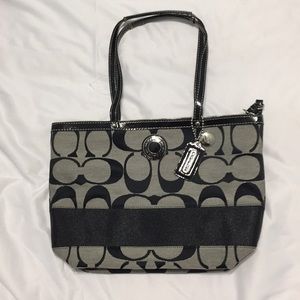 Authentic Coach Over The Shoulder Bag